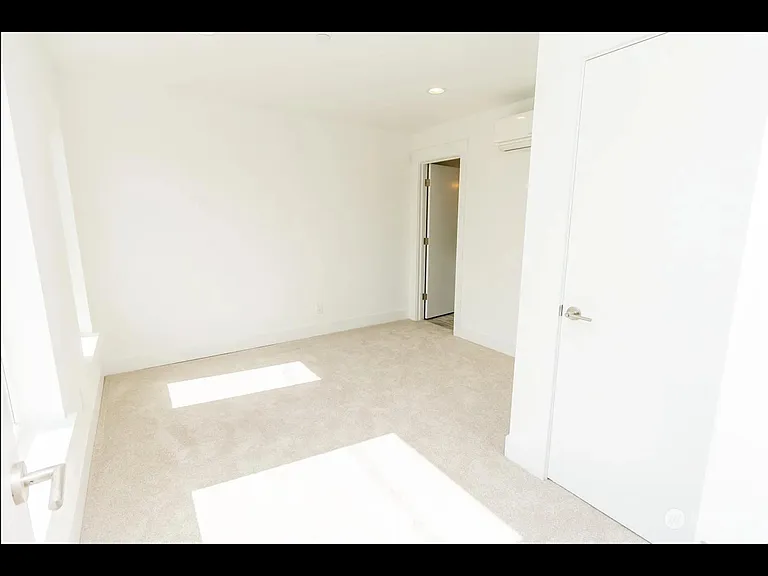 7108 Beacon Ave S — Photo 8
