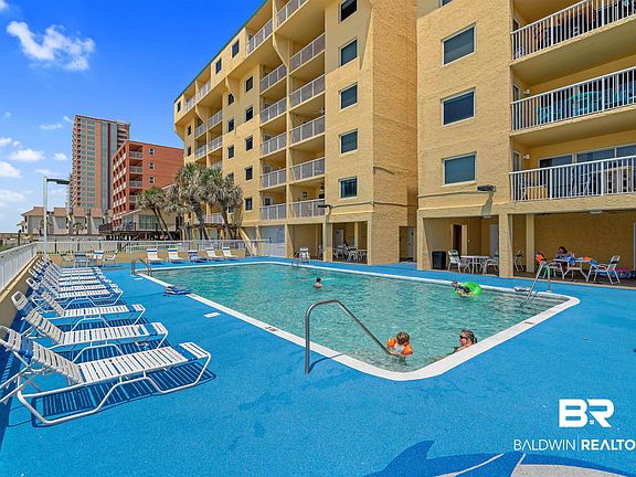 3rd image of 615 W Beach Blvd APT 1-E