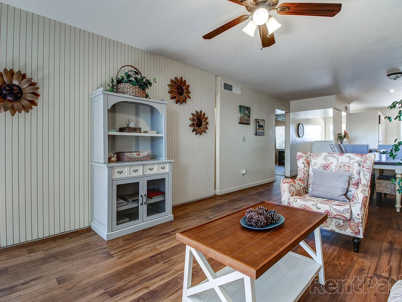 Greenwood Apartments — Photo 2