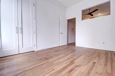 Rented by Urbane Brokerage