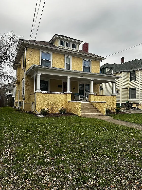 709 Maple Ave photo 1