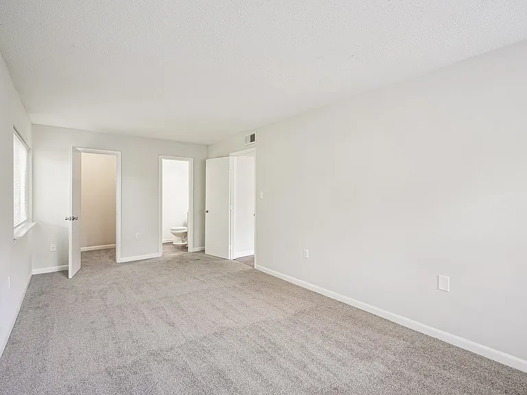 Chatham Forest Apartments — Photo 13