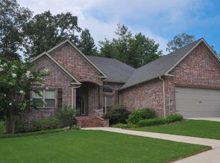 6877 Grace Village Dr, Alexander, AR 72002