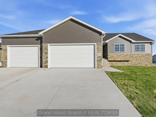 4048 Northview Dr, Grand Island, NE 68803