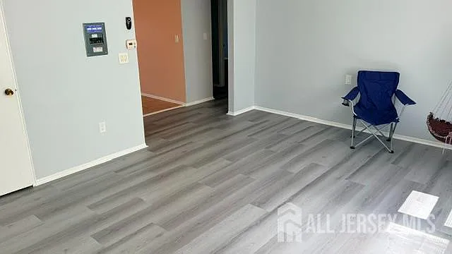 2 bed, 1.0 bath, $2,300 — Photo 4