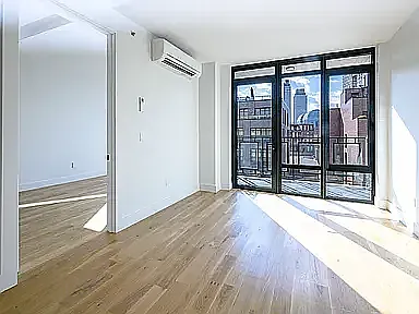 61 Metropolitan Avenue — Photo 2