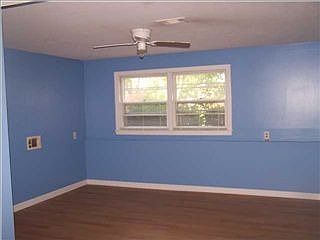 3rd image of 8411 Summer Haven Ct