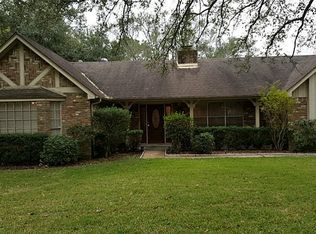 1306 Crawford Dr, Friendswood, TX 77546