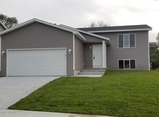 3116 Rose Dr SE, Rochester, MN 55904