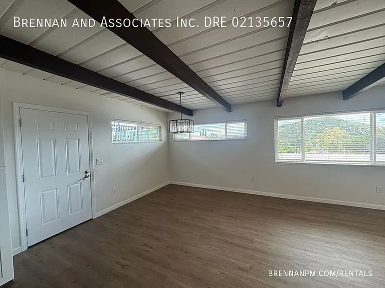 330 Lento Ln — Photo 8