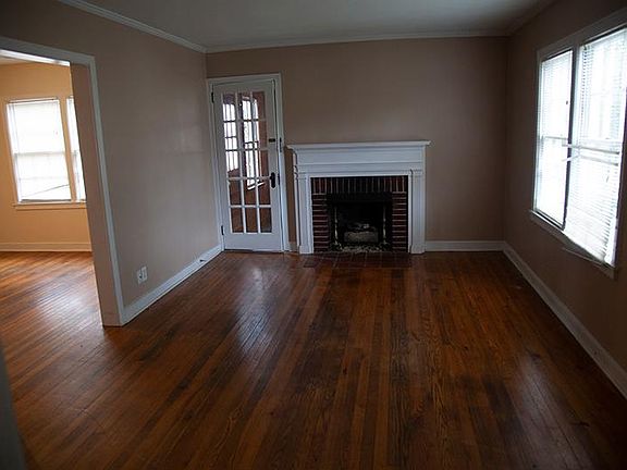 5th image of 232 Forest Ave NE