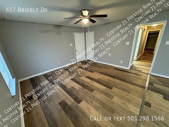 3rd image of 617 Brierly Dr #617