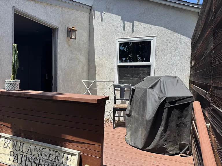 838 Flower Ave — Photo 21