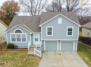 224 W Rachel Ct, Independence, MO 64055