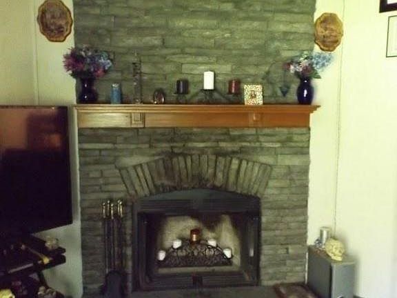 4th image of 2800 Shady Hill Dr