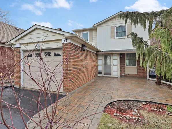 47 Aberfeldy Cres, Markham, ON L3T 4C1