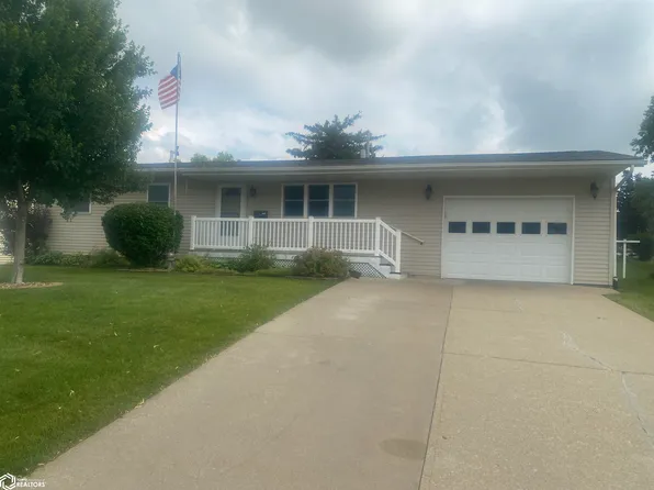 704 E Courtland St, Toledo, IA 52342