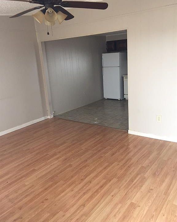 1st image of 4747 South St APT 3D