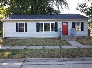 119 Roper St, Champaign, IL 61820