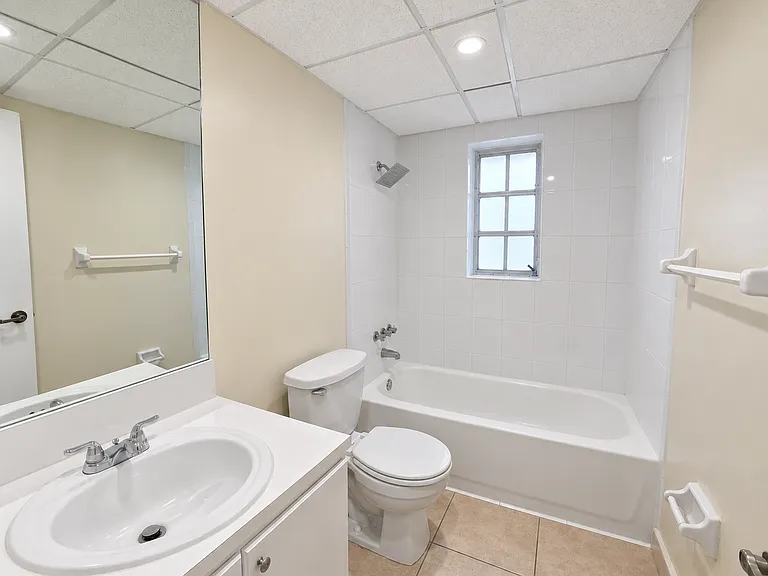 8650 SW 109th Ave #3-233 — Photo 12