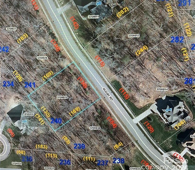 2nd image of 413 Rugby Rd