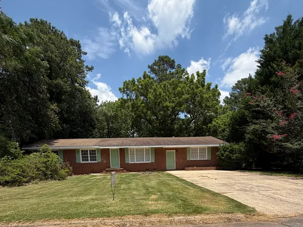 255 Vista Dr, Athens, GA 30605