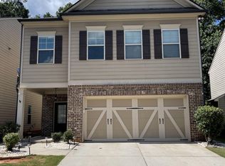 5226 Apple Grove Rd, Buford, GA 30519