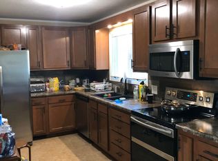 704 40th Ave, Amana, IA 52203