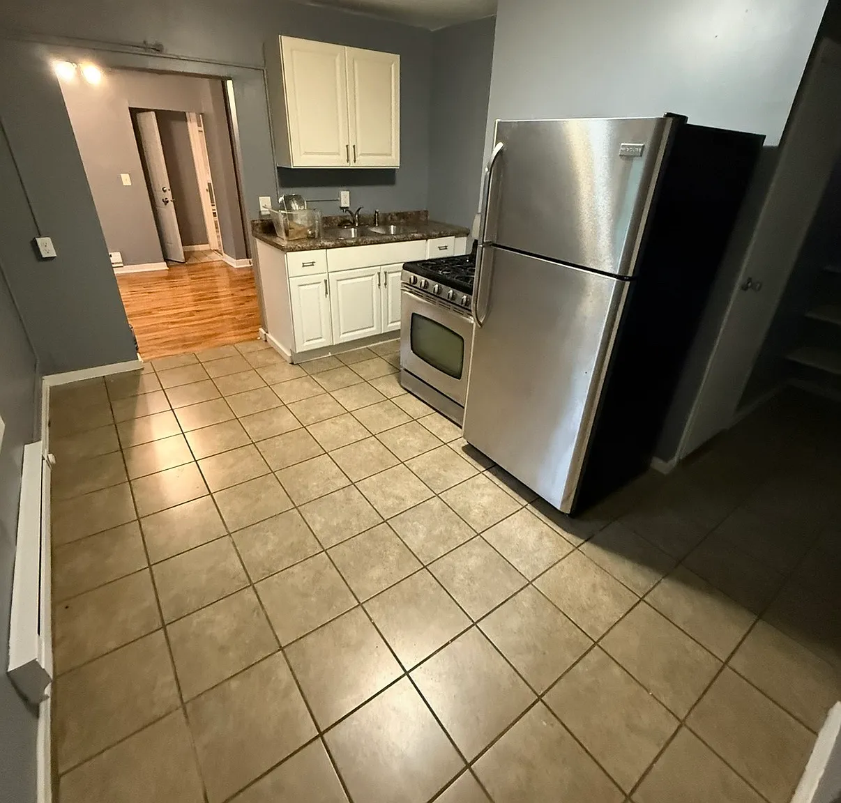 1 bed, 725 sqft, $1,079 — Photo 2
