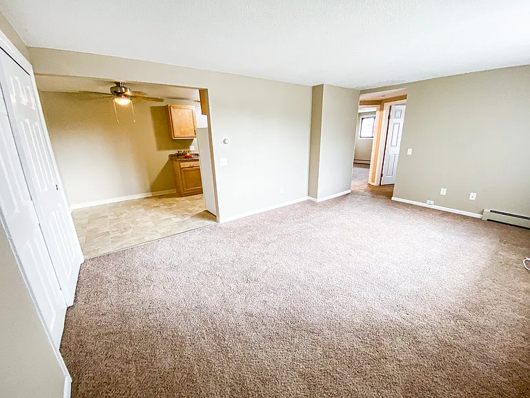 16 Capitol View Ter #4 — Photo 4