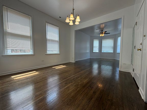 2nd image of 639 N Sawyer Ave Unit 2