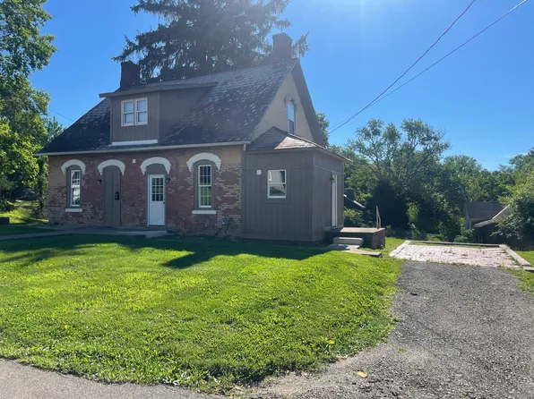 430 S Main St, New Lexington, OH 43764