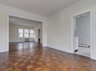 4512 215th Pl, Flushing, NY 11361