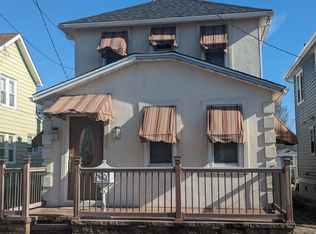 229 N Fredericksburg Ave, Ventnor City, NJ 08406