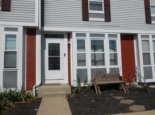 828 Pine Way Dr #C-2, Columbus, OH 43085