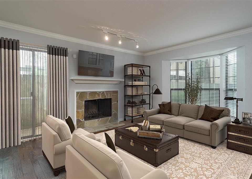 1st image of 775 Bering Dr #A