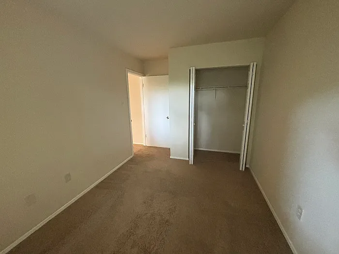 6499 Woodgreen Cir — Photo 10