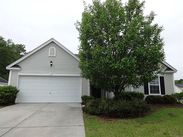 1st image of 416 Beverly Dr