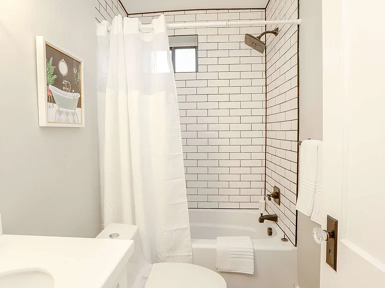832 Brandon Ave #5 — Photo 9