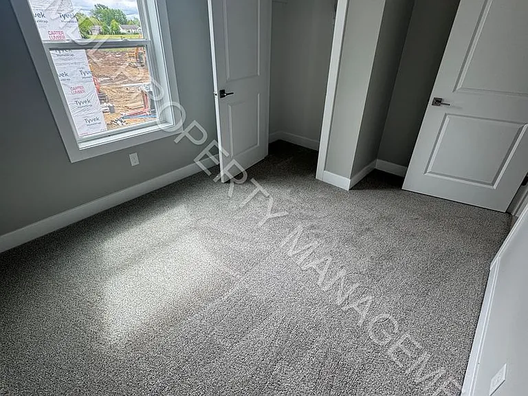 4949 Garfield Rd — Photo 11