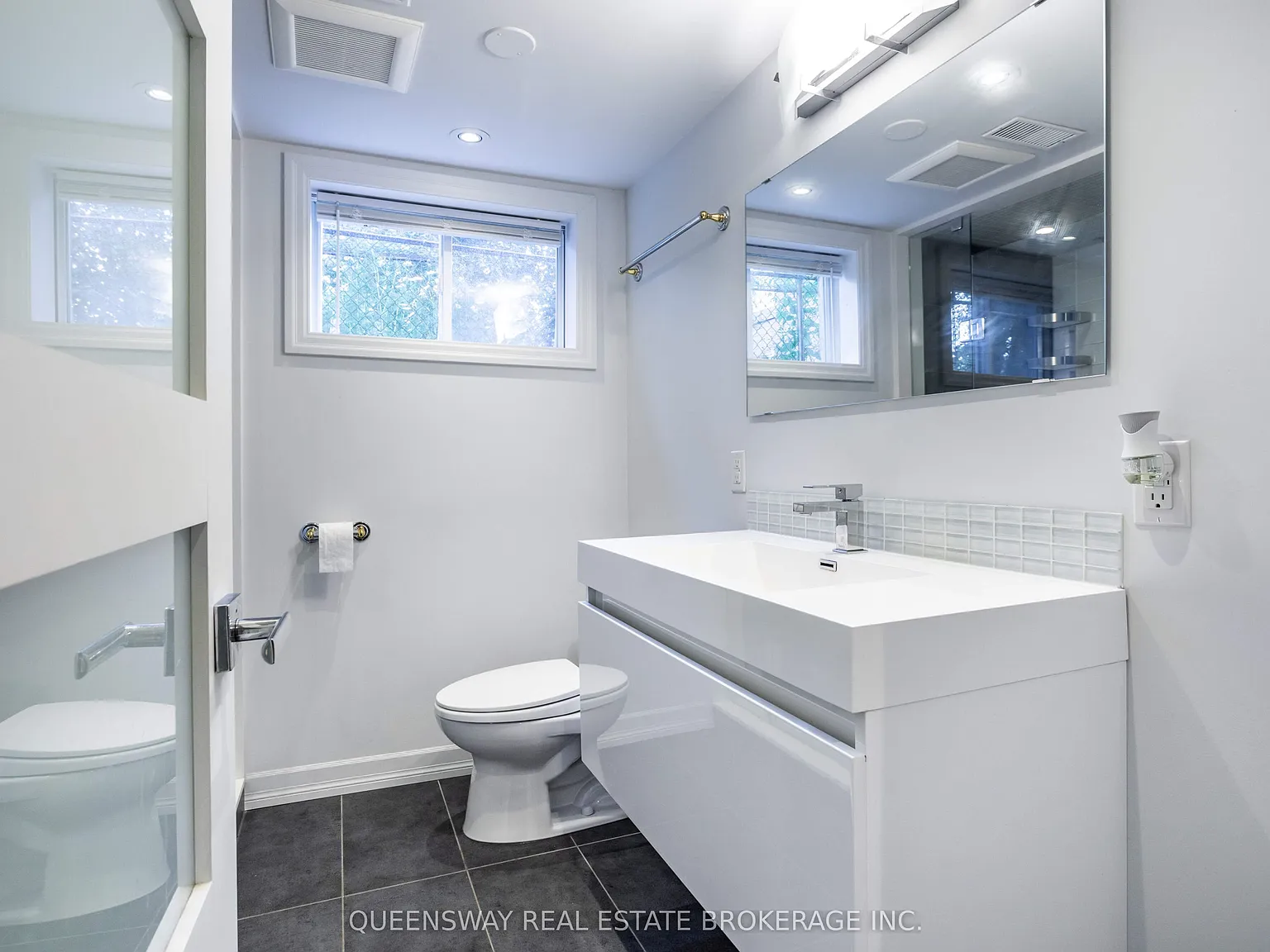 1 bed, $1,600 — Photo 2