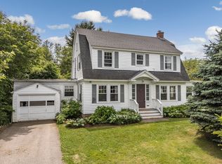587 Shore Rd, Cape Elizabeth, ME 04107