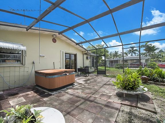 5th image of 9780 Caribbean Blvd