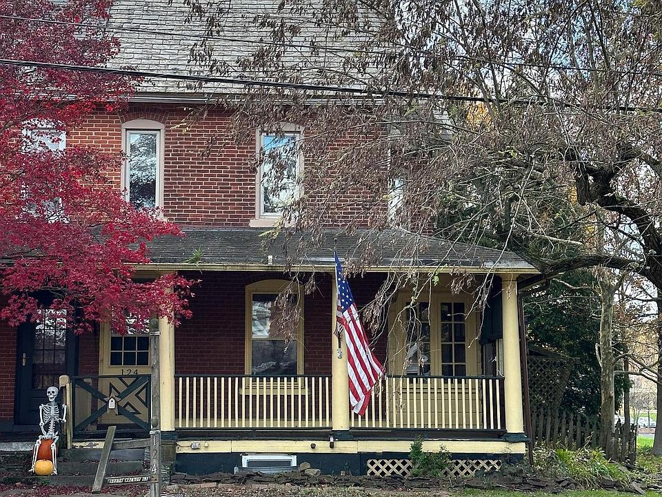 124 N Walnut St, Perkasie, PA 18944 Zillow