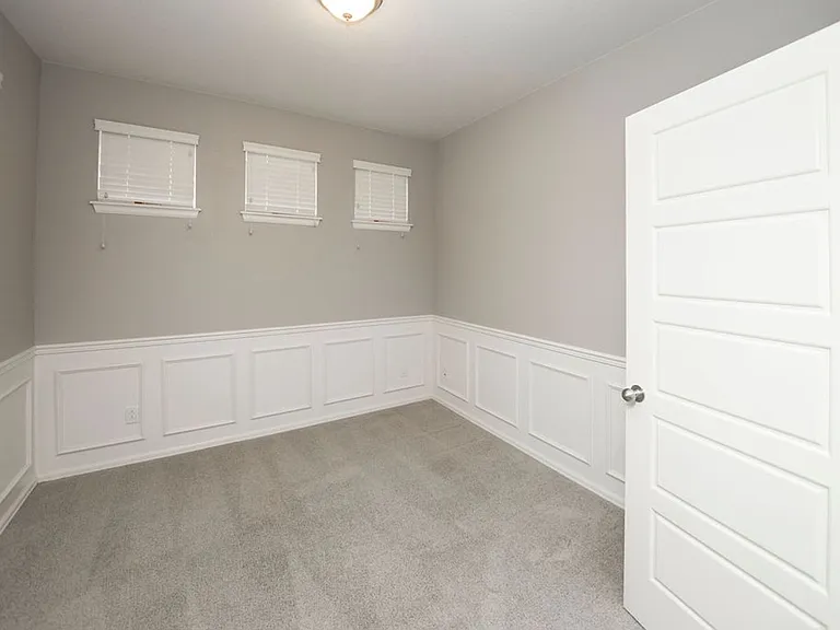 2121 Cutting Horse Dr — Photo 3