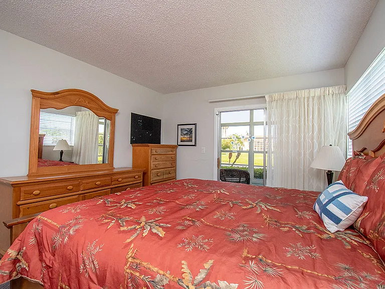 66 Woodland Dr #106 — Photo 20