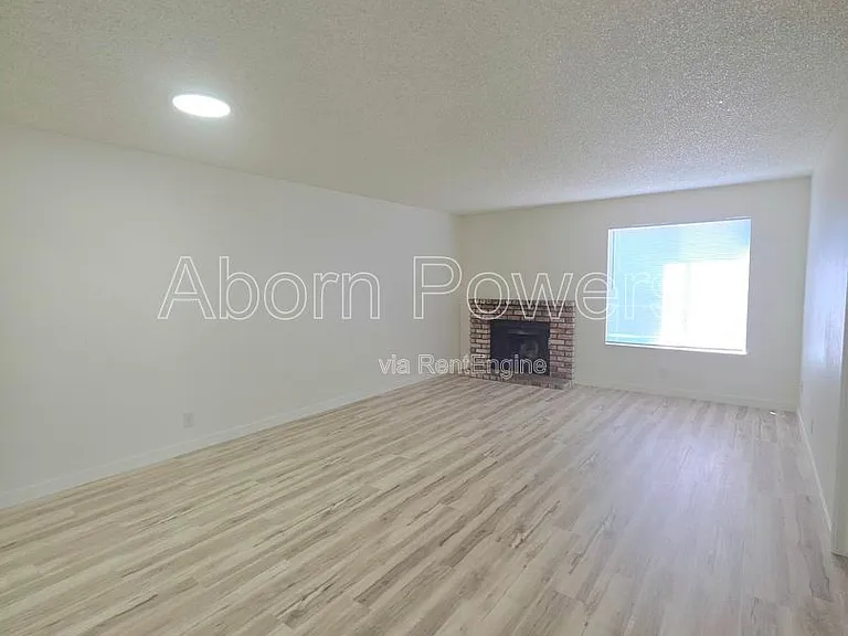 1140 Melton Dr #2 — Photo 10