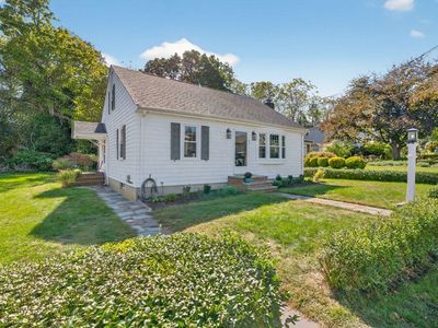 43 Grandview Ave, Fairhaven, MA, 02719