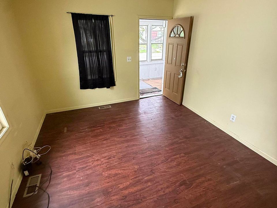 68 W Maxlow Ave, photo 4
