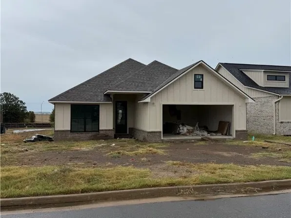 7615 Woodbine Ln, Fort Smith, AR 72916